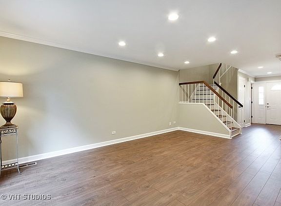 2nd image of 608 Westwood Ct