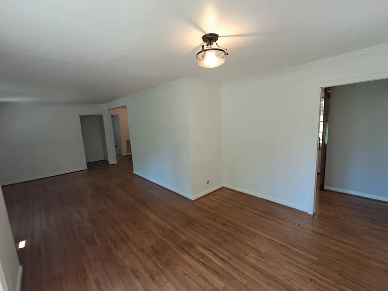 568 Valleywood Dr — Photo 20