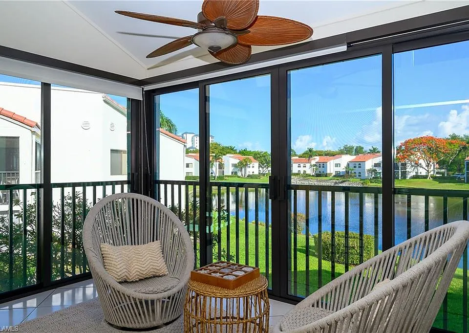 613 Beachwalk Cir #J-204