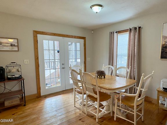 4th image of 146 Hollow Rd