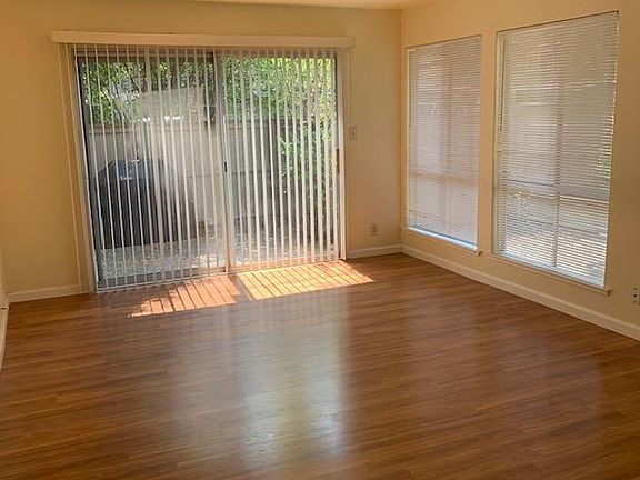 2nd image of 2336 Solano Ave