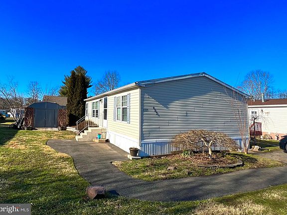 422 Ford Hook Rd, Doylestown, PA 18901 | MLS #PABU2064102 | Zillow