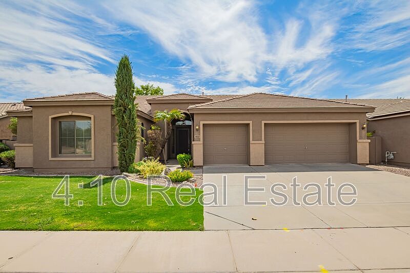 1st image of 463 W Canary Way