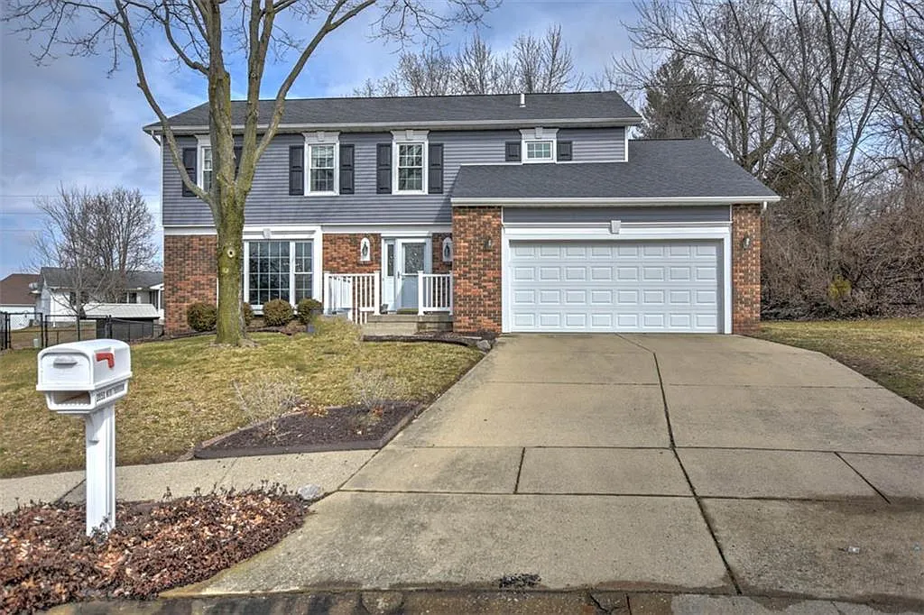 3950 N Northbrook Dr photo 1