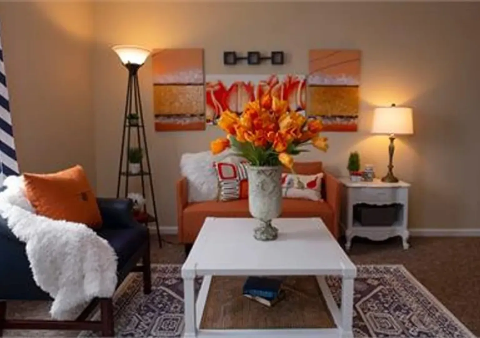 Arrasmith Apartments — Photo 4