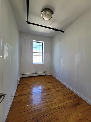 Rented by Garden Management | media 32