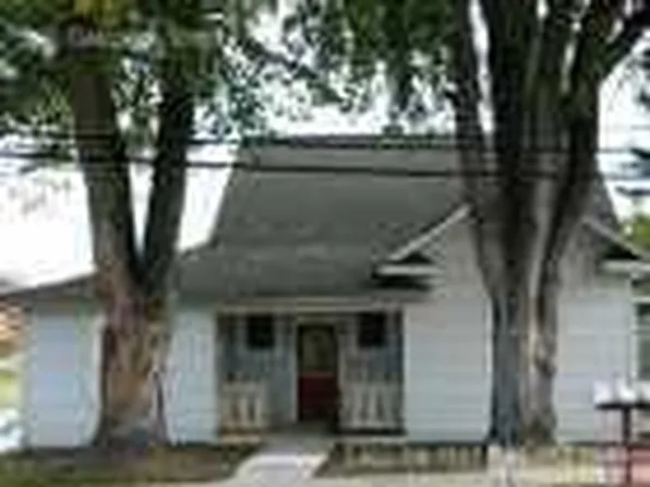 730 Oakland St #2, Hendersonville, NC 28791