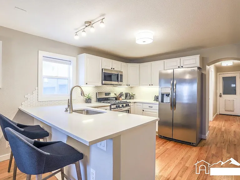 2820 W 24th Ave — Photo 3