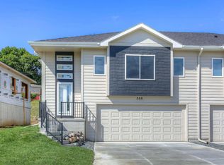 306 N Allen St, Bennington, NE 68007