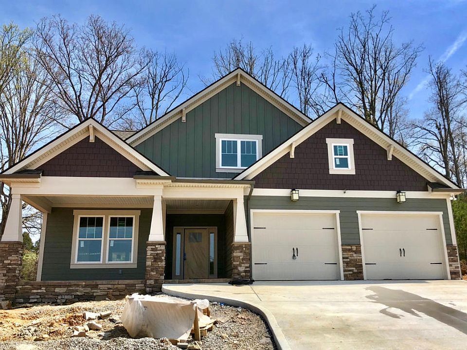 1st image of 1932 Clearmill Dr