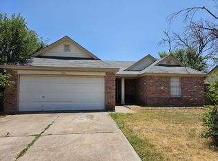 1000 Deer Grove Dr, Cedar Park, TX 78613