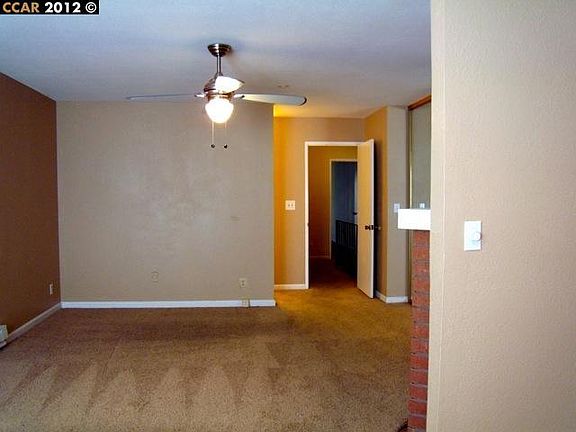 4th image of 2685 Teal Ln