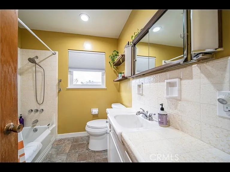 5554 Pal Mal Ave — Photo 4