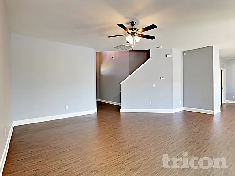 163 Green Willows Dr — Photo 4