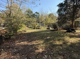 904 Center Rd, Clarksville, TN 37042