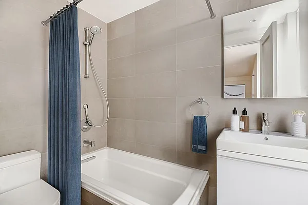 Rented by Akelius Real Estate Management | media 21