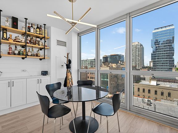 5th image of 200 W Grand Ave APT 806