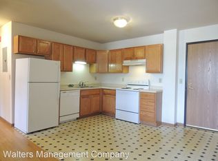 328 W Broadway APT 3, Waukesha, WI 53186