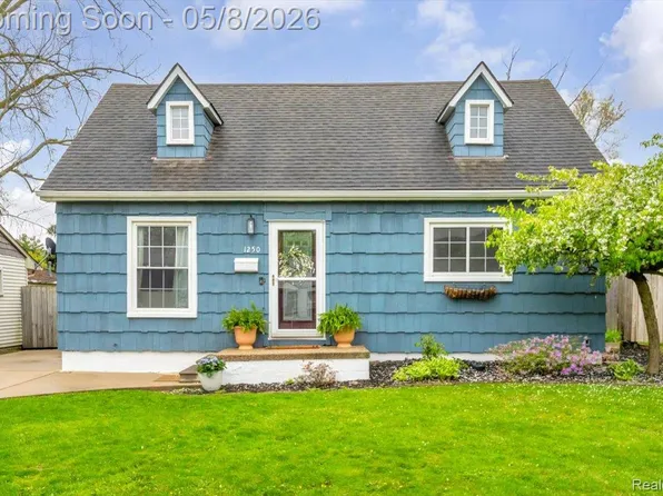 1250 Orchard St, Ferndale, MI 48220