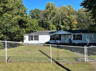 13 Wilborne Rd, Oak Hill, WV 25901