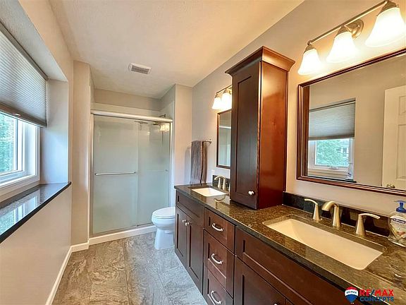 3rd image of 6920 S 51st St