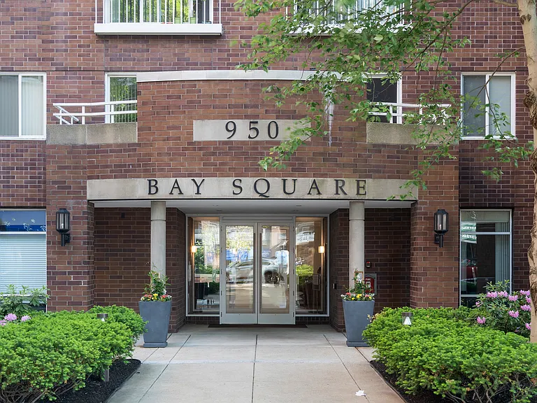 950 Massachusetts Ave #302 — Photo 7