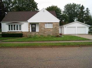 1240 Dewey St, Wisconsin Rapids, WI 54494