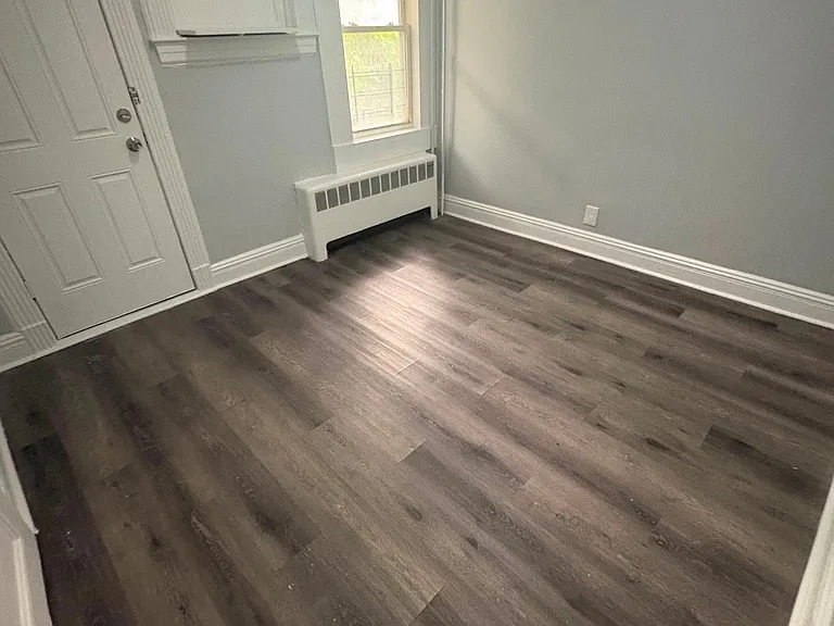 162 Waverly St #2 — Photo 2