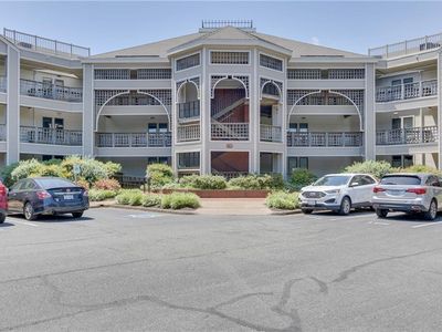 30 Brough Ln APT 203, Hampton, VA, 23669