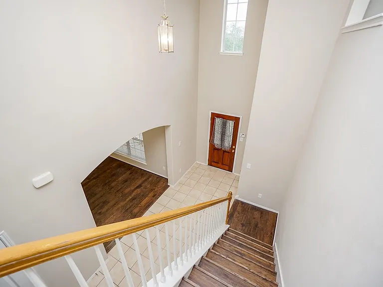 1323 Colonial Manor Dr — Photo 30