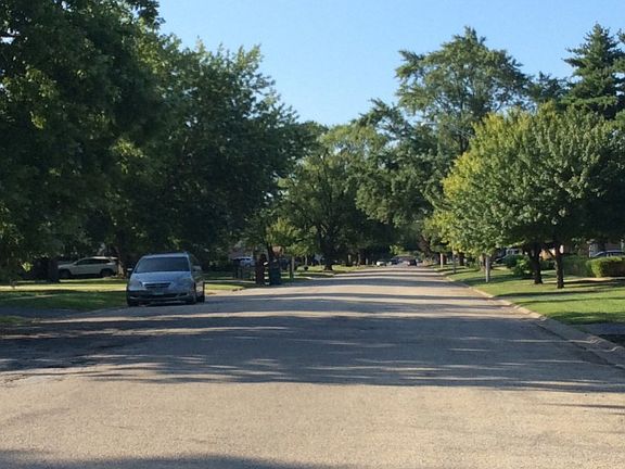 5th image of 8314 Laramie Ave