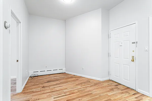 Rented by Cooper & Cooper Real Estate | media 15