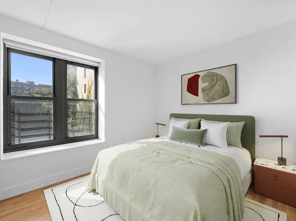 310 Clarkson Avenue image 3 of 26