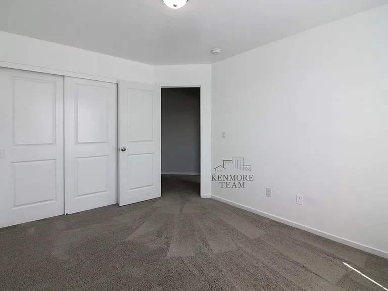 5613 Remington Dr — Photo 12