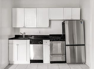 215 W 13th St APT 4B, New York, NY 10011