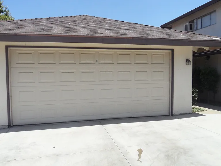 1189 N Shattuck St #A-C — Photo 24