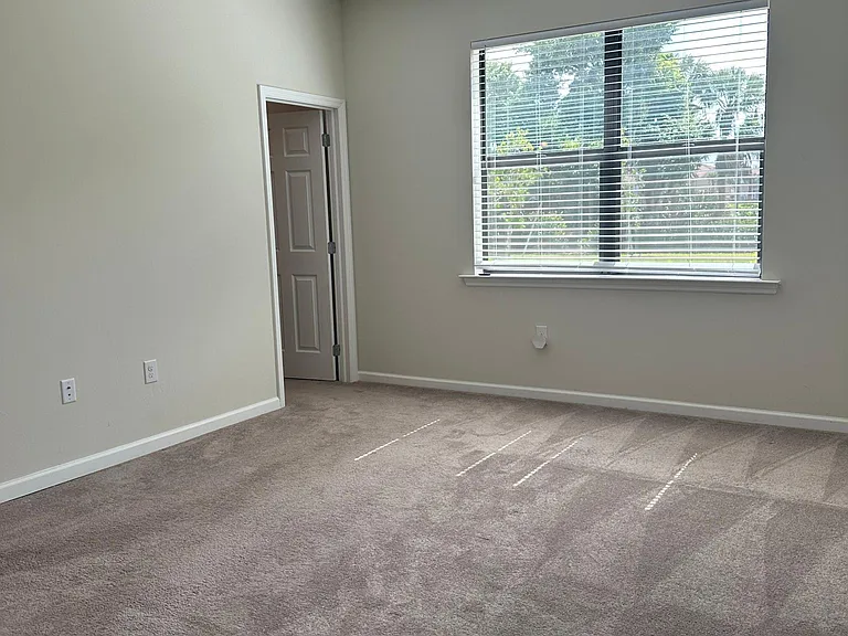 3932 Black Eagle Ln — Photo 13