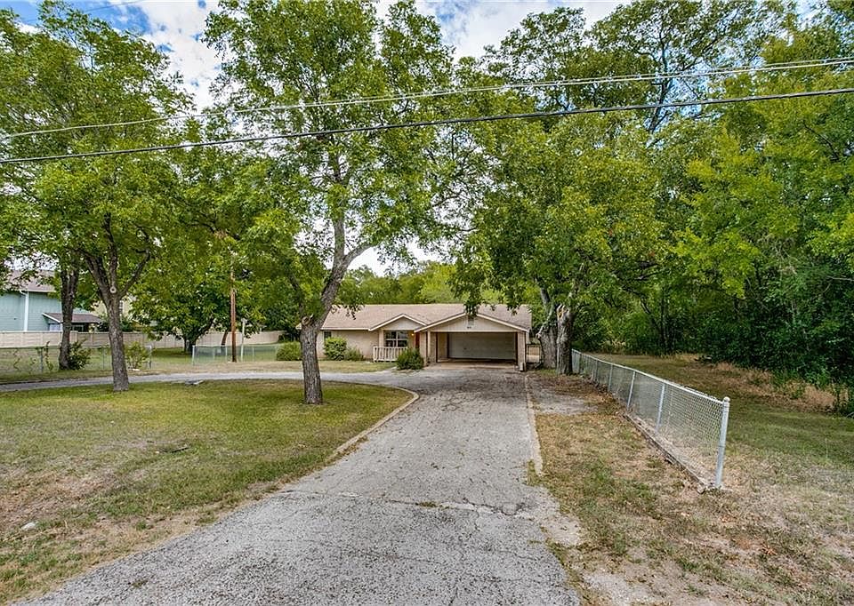 601 Spring St, Round Rock, TX 78664 | Zillow
