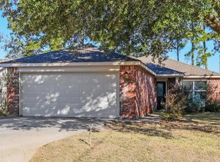 16257 Sun View Ln, Conroe, TX 77302