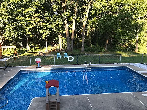 3rd image of 25 Noord Ln