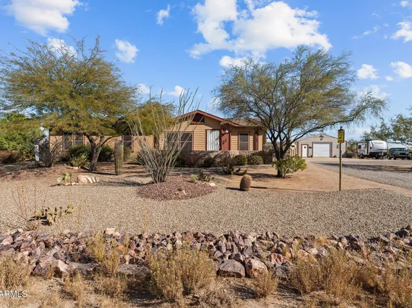 27199 S Congress Way, Congress, AZ 85332