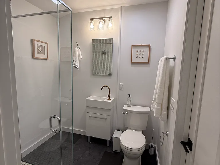 608 Montauk Hwy — Photo 11