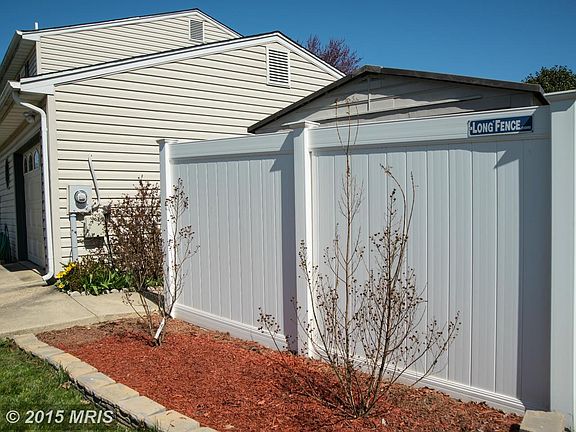 4th image of 10712 Cedarwood Dr