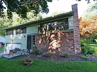 14 Brook Holw, Pittsford, NY 14534