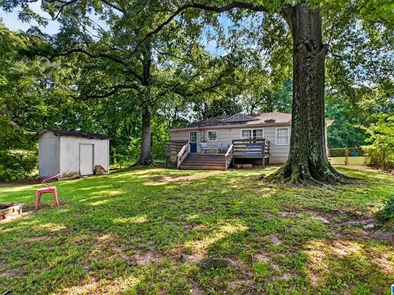 636 Oakdale St — Photo 21
