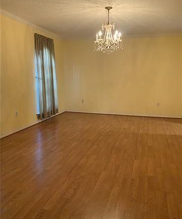 5th image of 3816 Lemon St