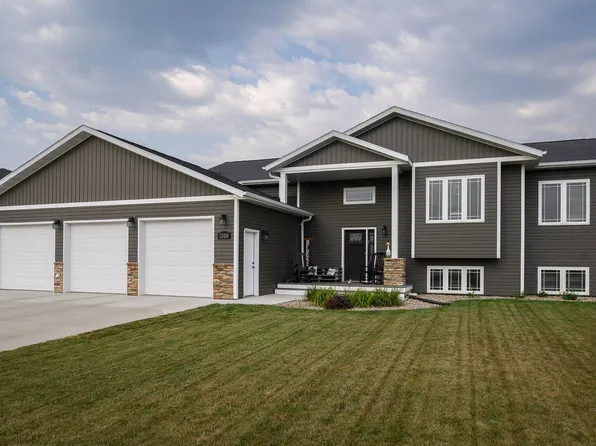 3318 Dortmund Dr, Bismarck, ND 58504