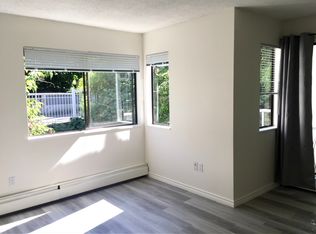 830 E 7th Ave #215, Vancouver, BC V5T4J2