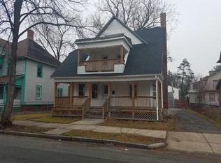37 Dorchester St, Springfield, MA 01109