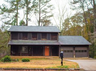 4817 Fieldgreen Dr, Stone Mountain, GA 30088